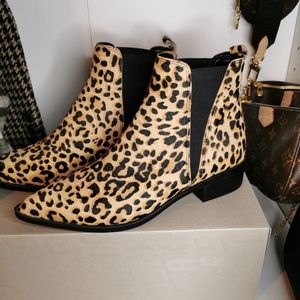 NEW Steve Madden leopard calf botties size 8.5